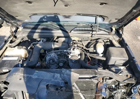 2006 Chevrolet Silverado C1500 from USA, damaged, VIN 3GCEC14X86G212546